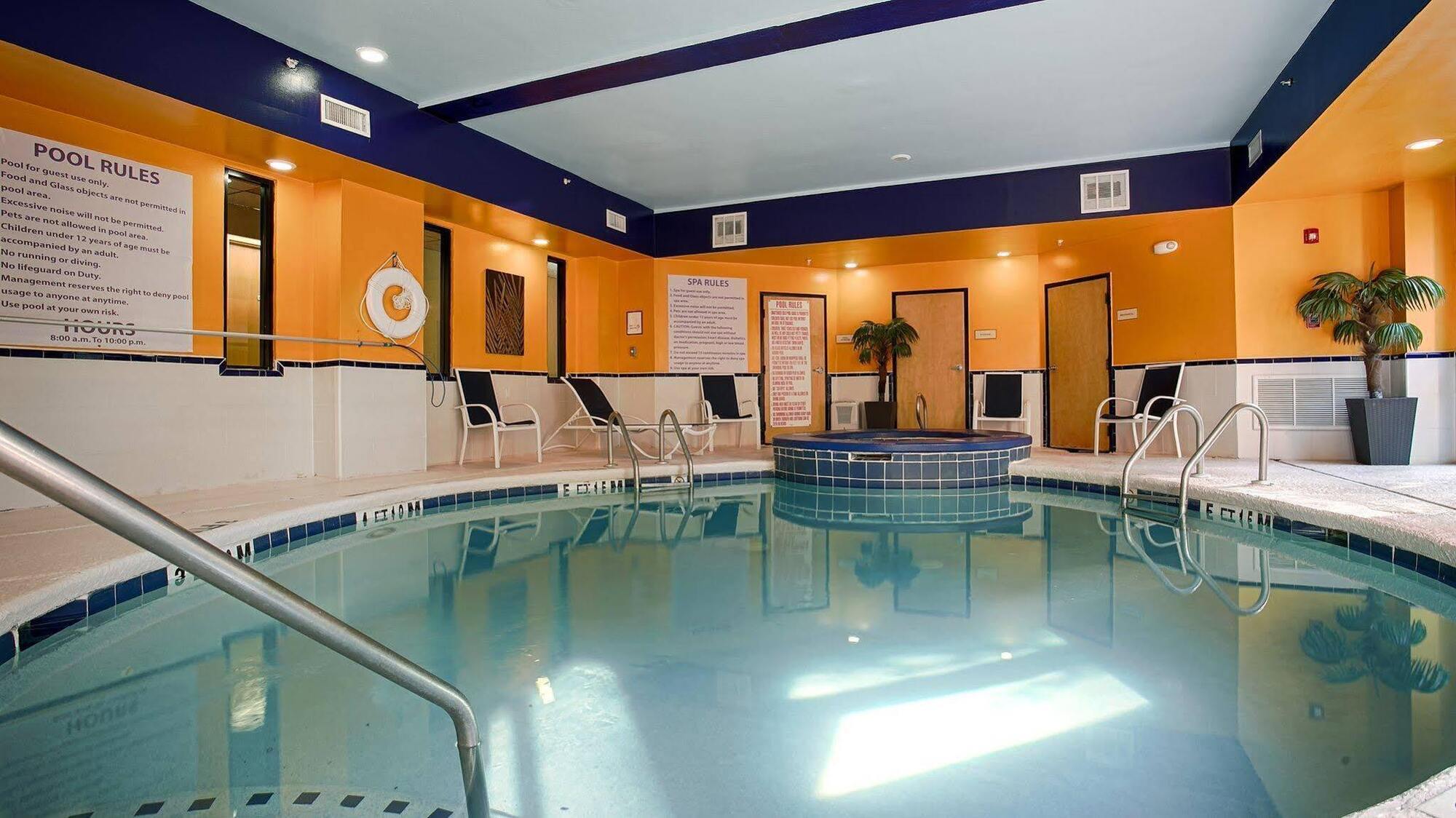 Best Western Plus Richmond Hill Inn Eksteriør bilde